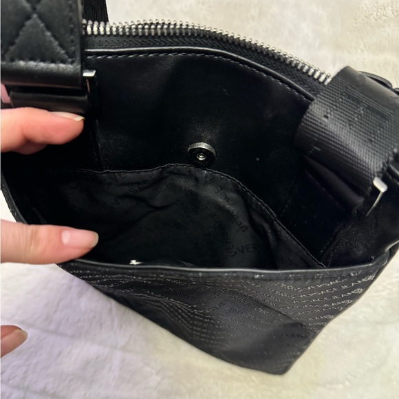 Versace cross body cloth bag - Picture 4 of 10